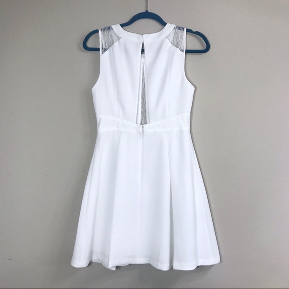 BCBGeneration fit and flare dress white - Picture 2 of 4